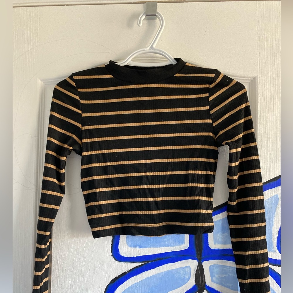 Long Sleeve stripped shirt
